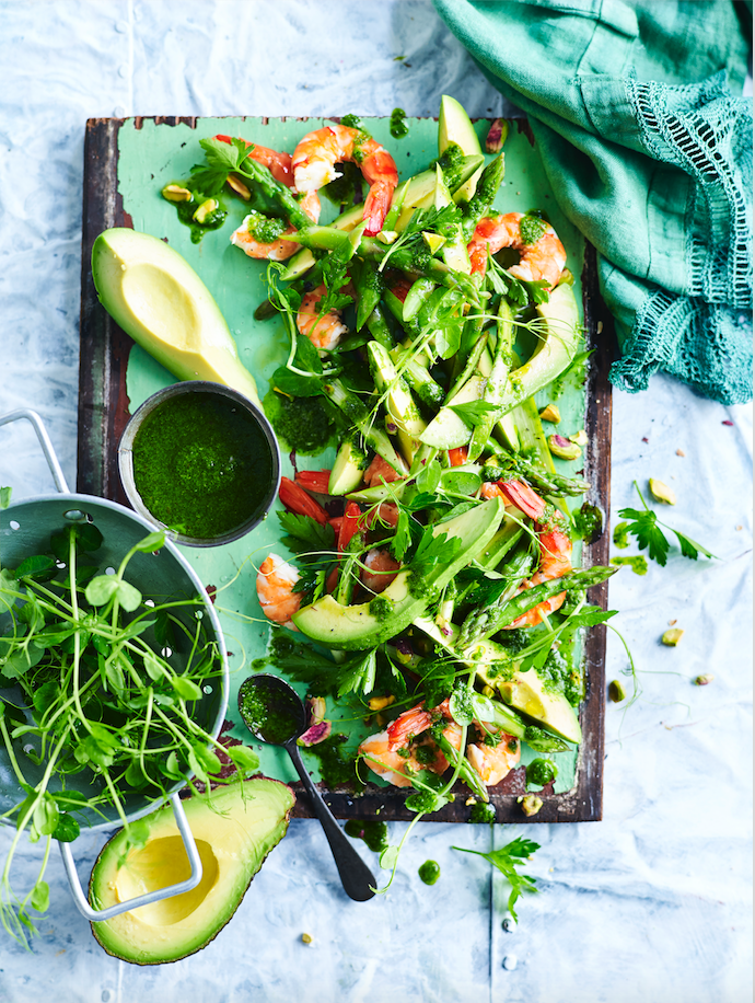 Prawn, avocado & asparagus salad