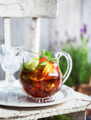 Ginger ale & citrus Pimm’s punch