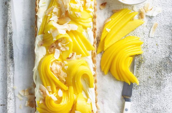 Cheesecake Tart with mango