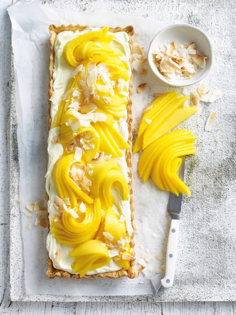 Cheesecake Tart with mango