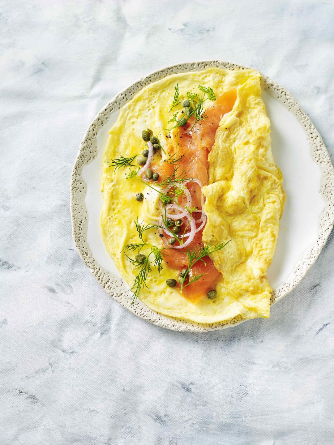 Smoked salmon ,dill & capers omlette