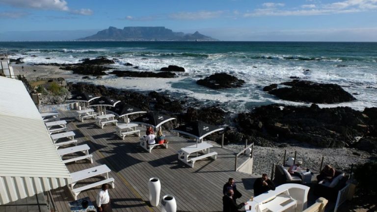 Bloubergstrand restaurants