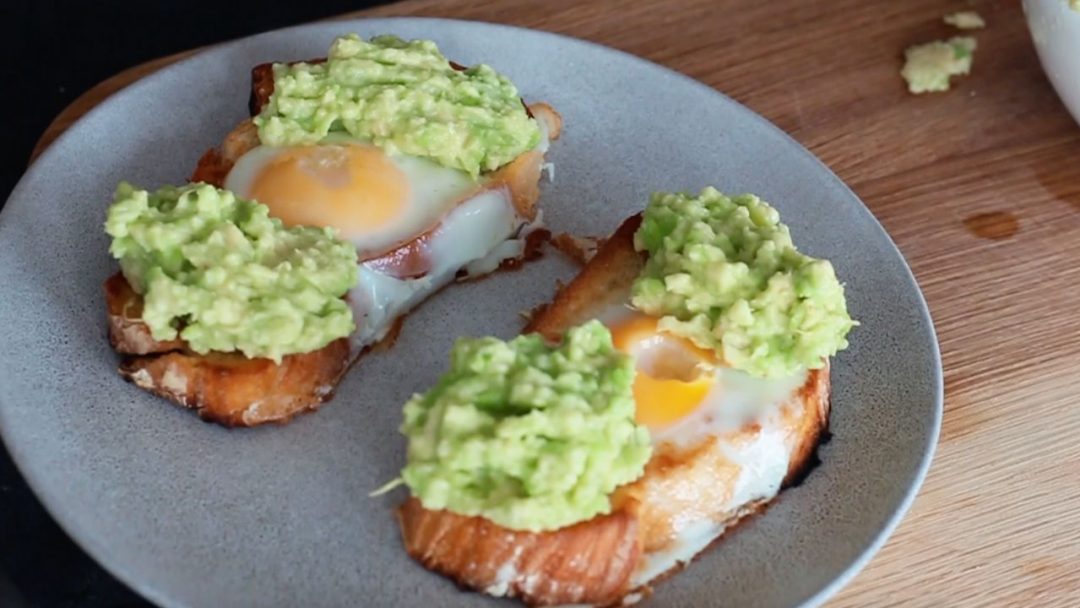 Easy eggs in toast