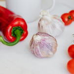 How to make infused oils 3 ways: garlic, chilli, chive