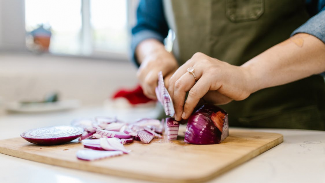 Chopping onions feature image