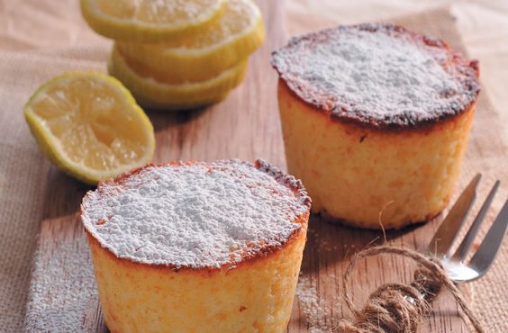 Ricotta and lemon cakes