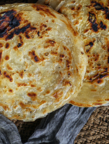 Herby yoghurt flatbread