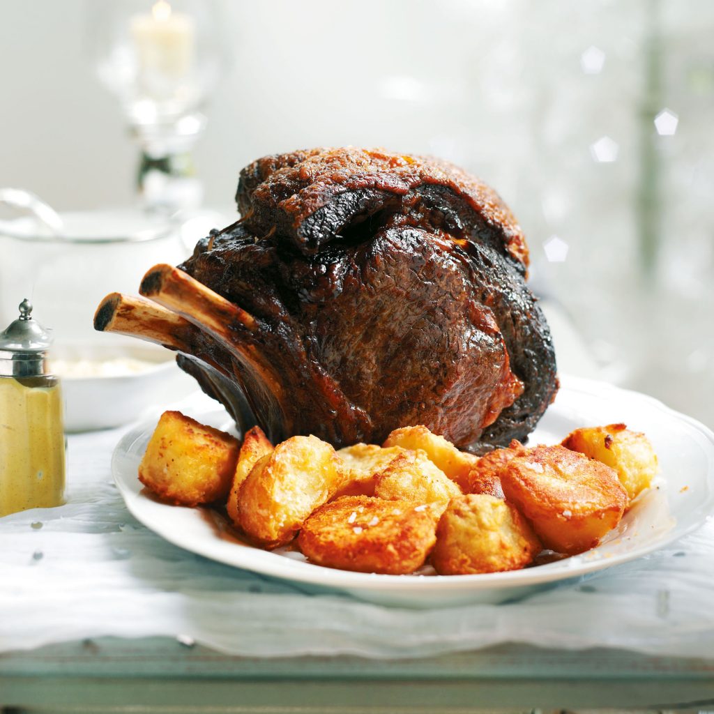 Roast rib of beef with red wine gravy