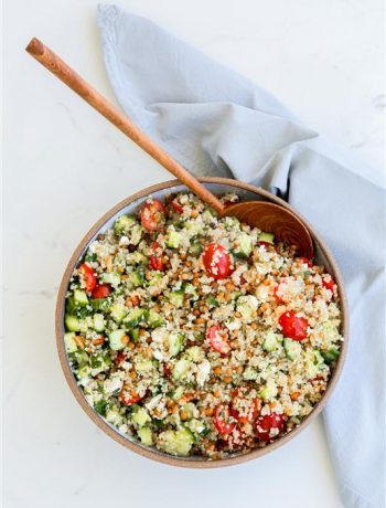 Savour the taste of simplicity with this quick and easy quinoa salad! Vibrant and fresh, it's a delightful medley of fluffy quinoa, crisp green, and zesty dressing, making it an ideal choice for a nutritious summer lunch!