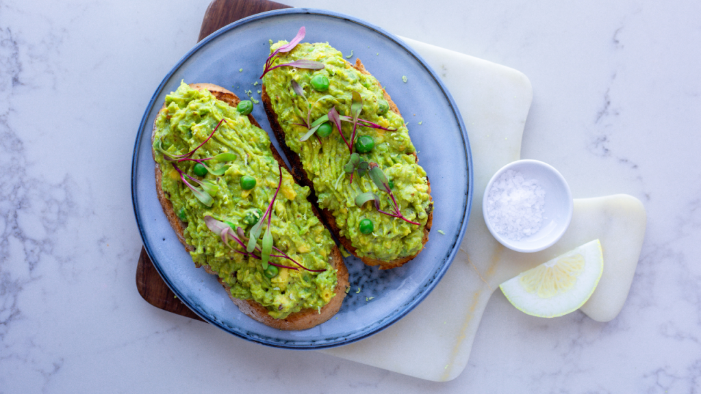 Smashed peas and avo toast recipe