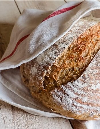 Potential health benefits of sourdough bread