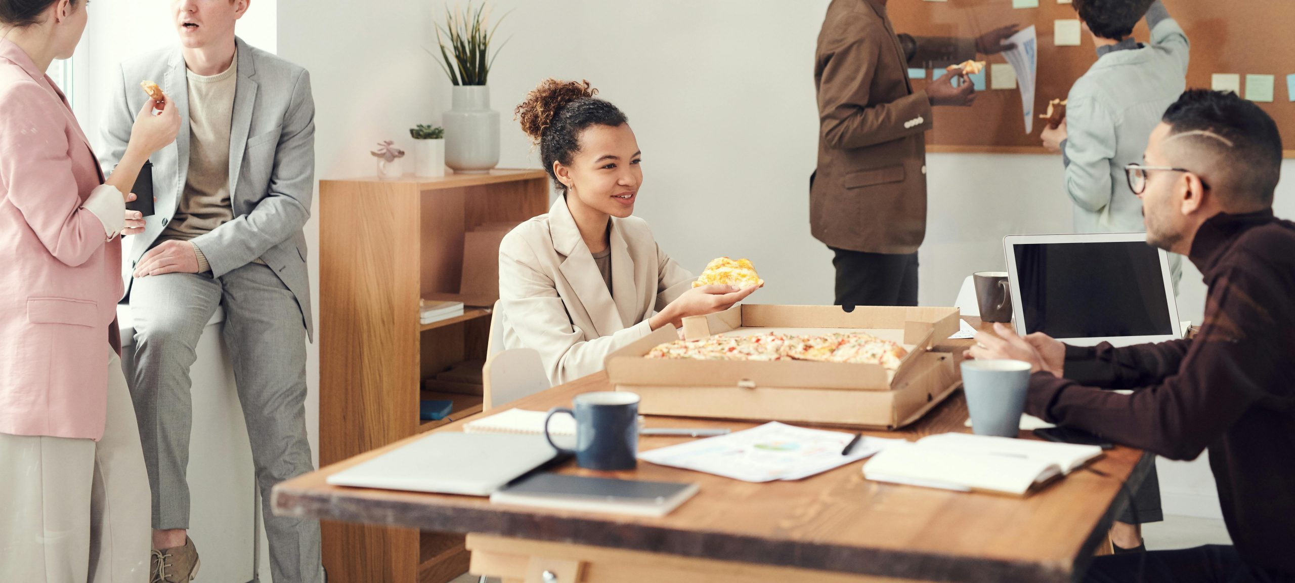 the golden rules of office lunch etiquette
