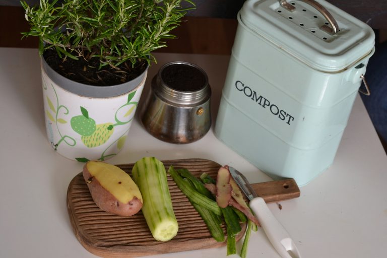 kitchen counter composting
