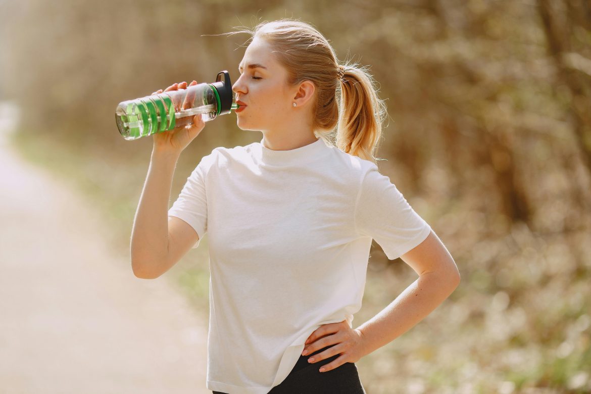 How to manage your hydration levels this summer