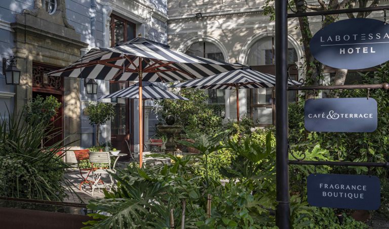 Labotessa's Café and Terrace