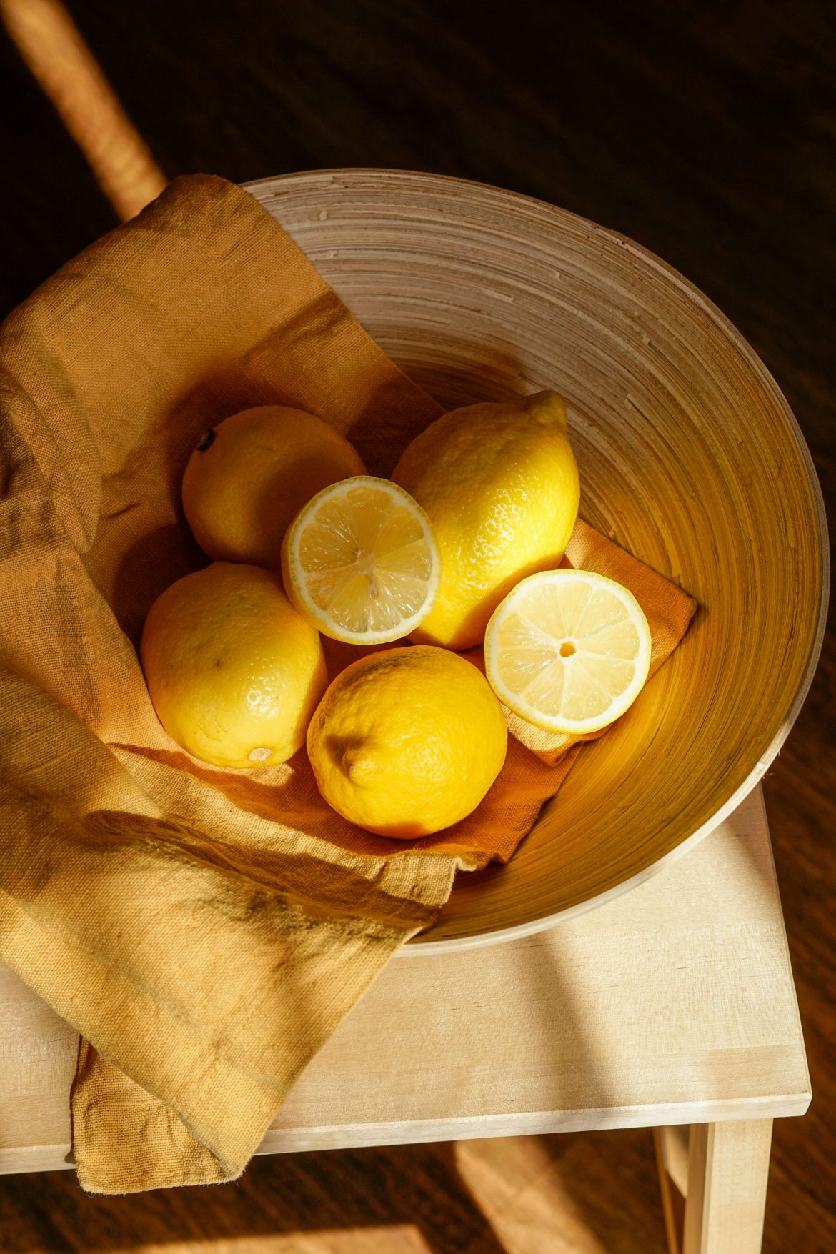 How to freeze lemons – Whether you need juice, zest, or whole fruit