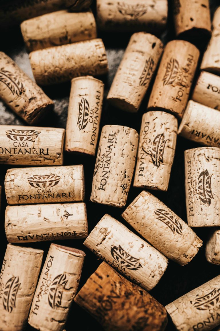 How to upcycle wine corks into DIY coasters How to upcycle wine corks into coasters