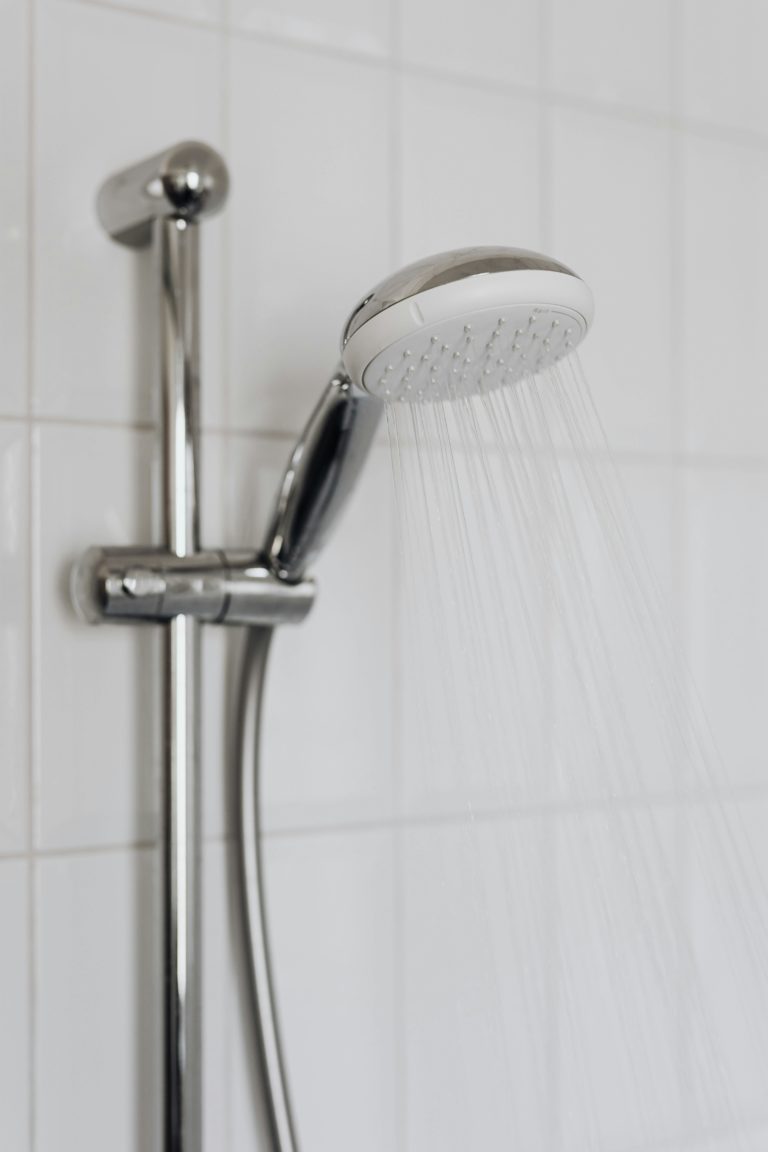 how to descale shower head