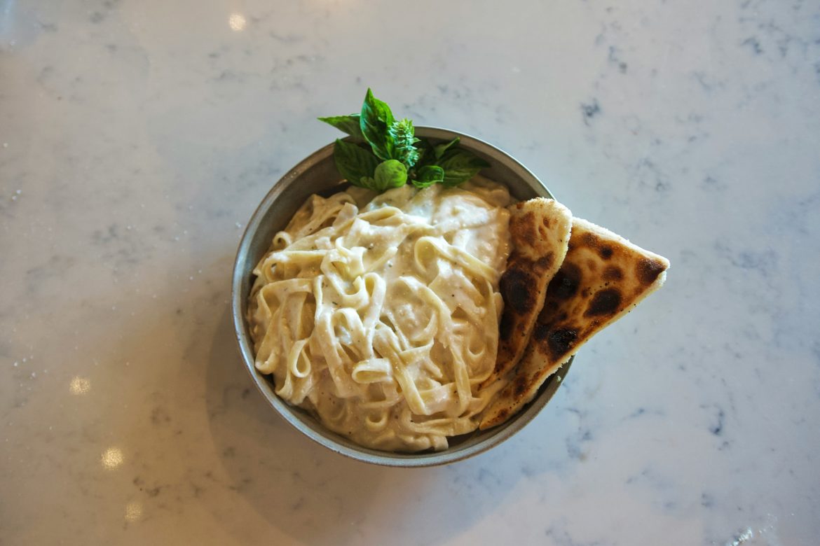 white sauce