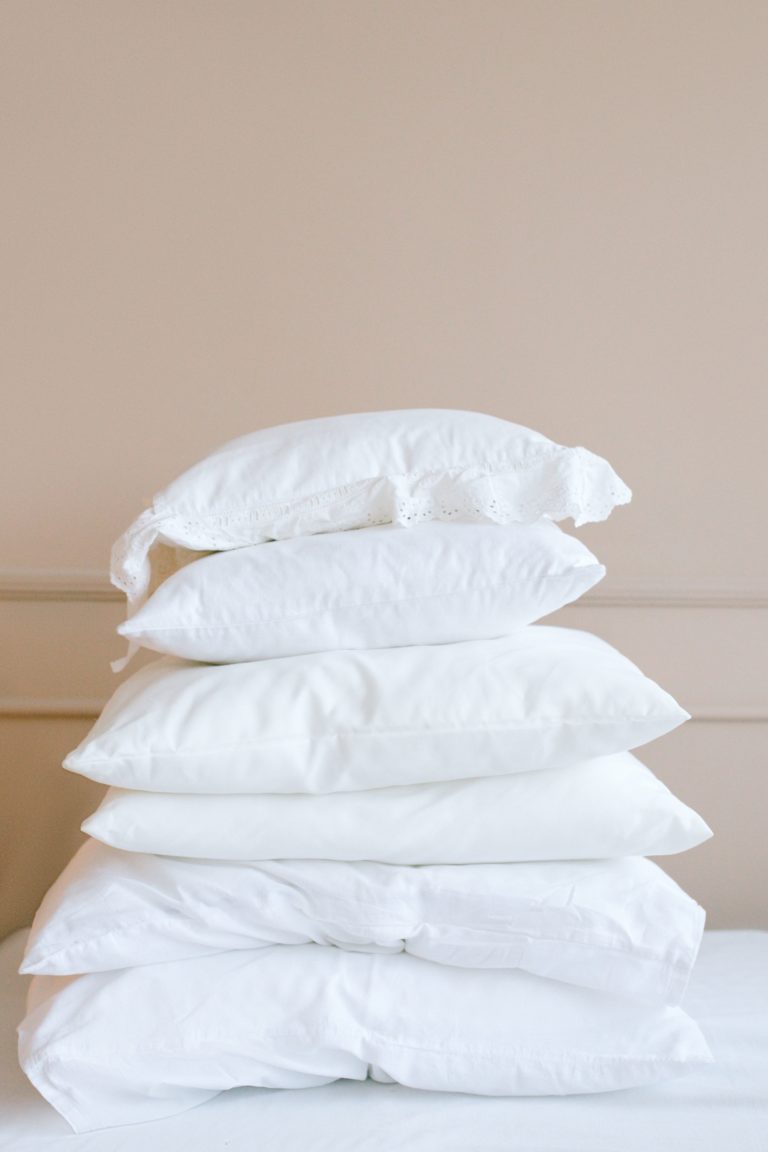 The right way to wash pillows the right way to wash pillows