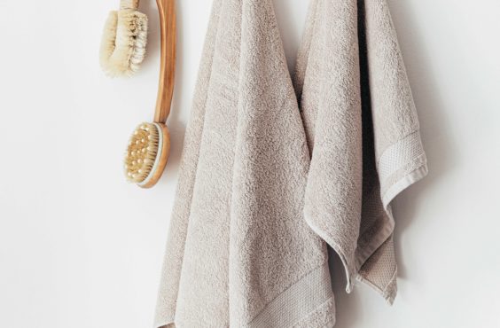 why towels go stiff and how to get them fluffy
