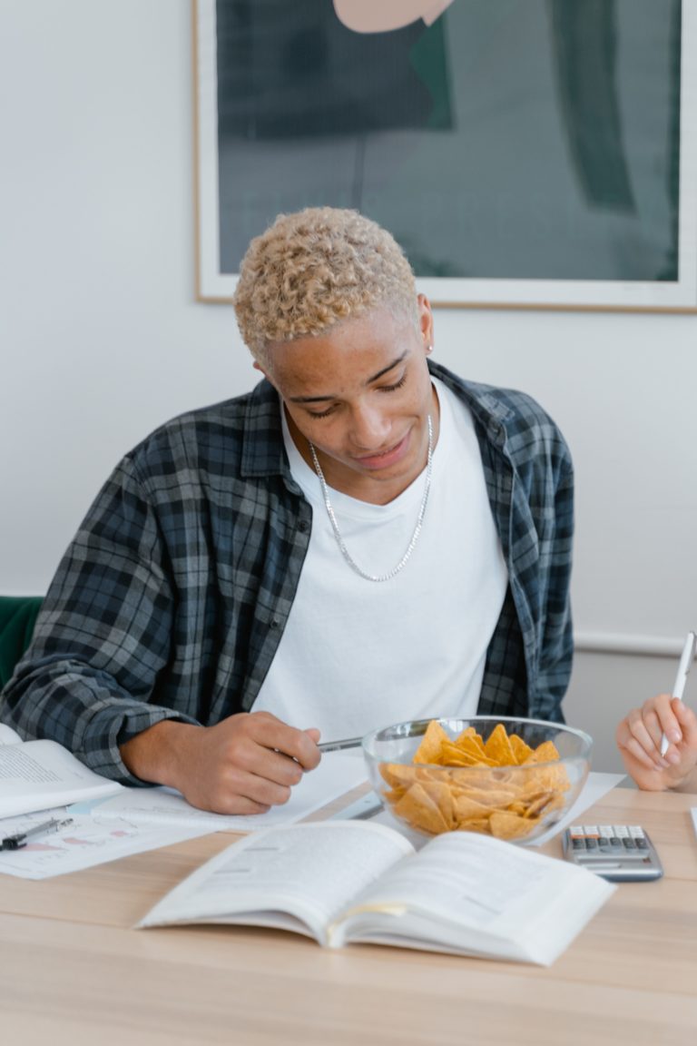 best foods to eat to boost brain focus